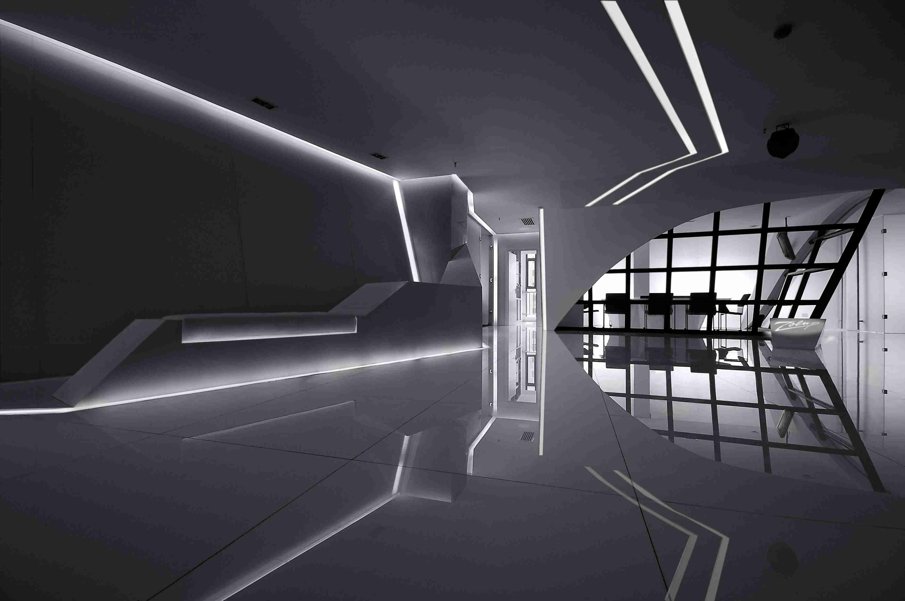 前廳深色調裝飾